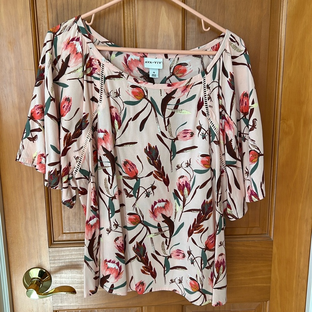 Flowery Flowy Blouse